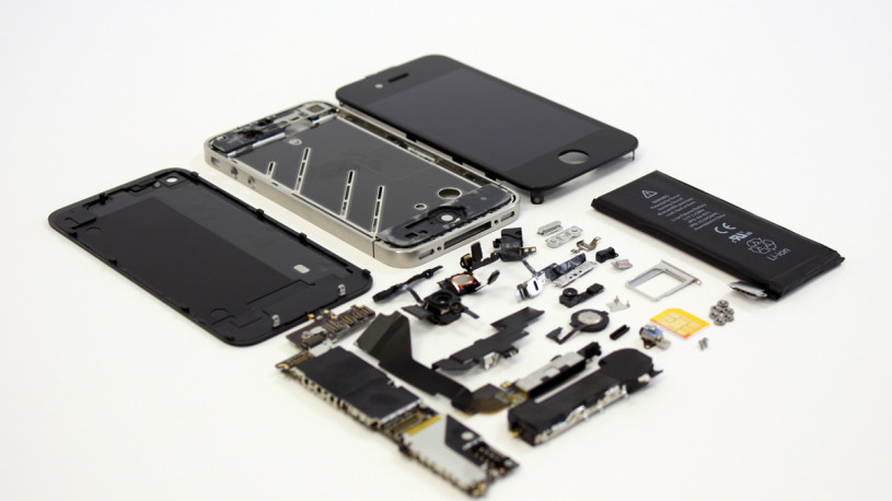 Cell-Phone-Parts-Supplier-815x458